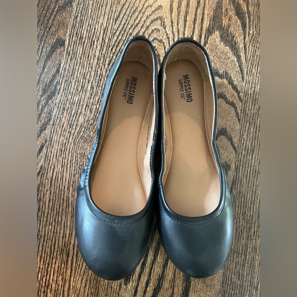 Black Mossimo Ballet Flats Size 6.5